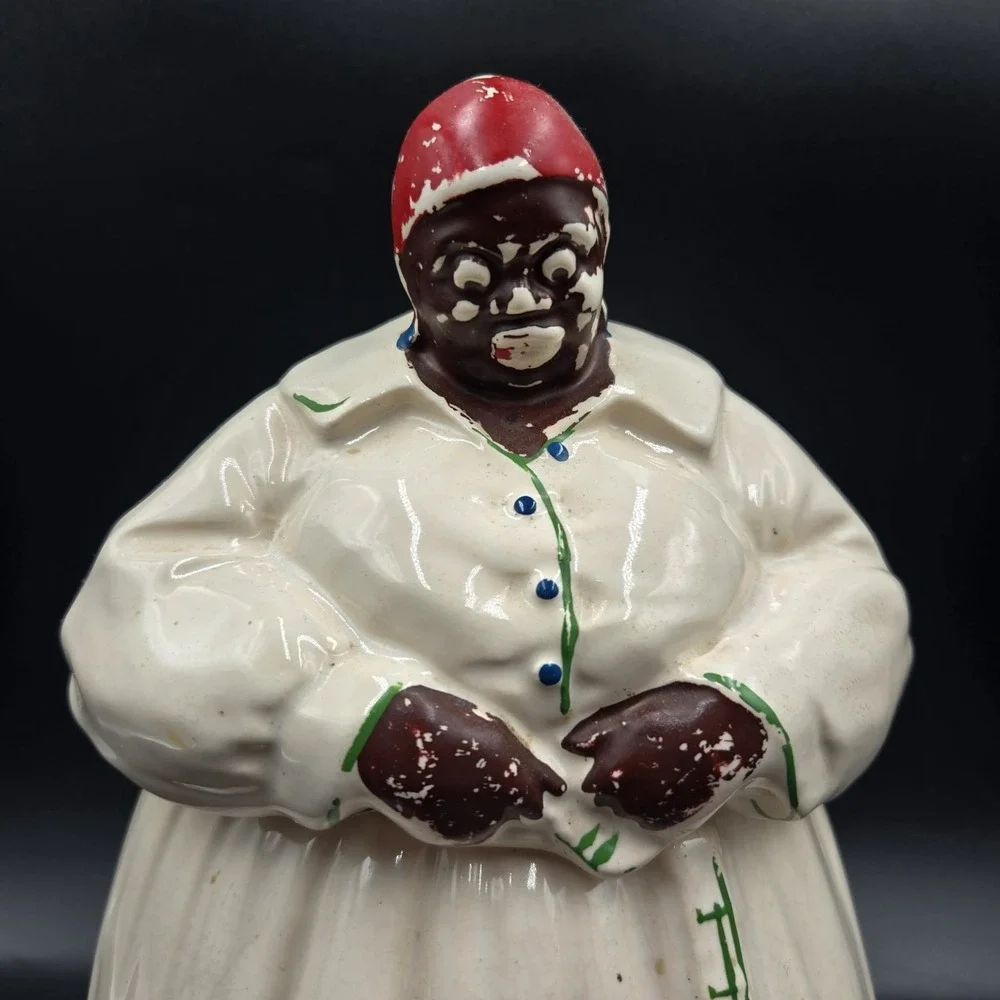 Vintage‎ McCoy 1940s Figural Woman Cookie Jar Pottery Raised Cookies